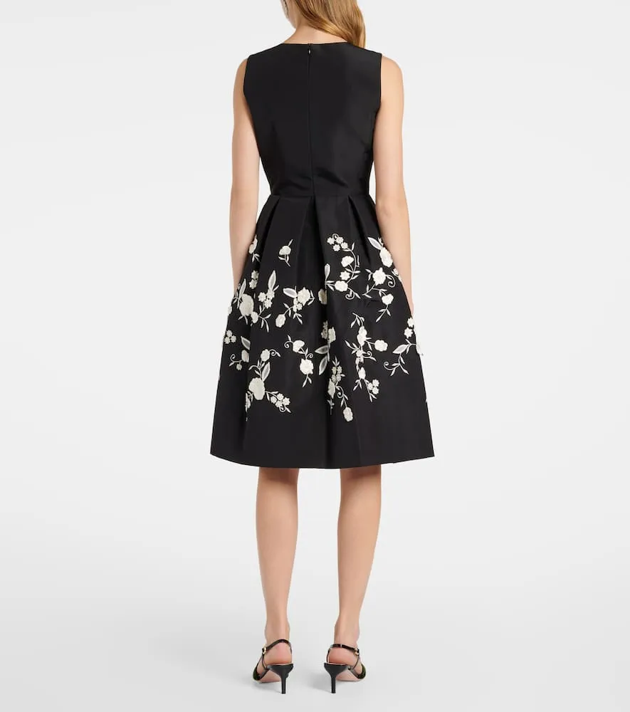 Carolina Herrera Embroidered silk midi dress