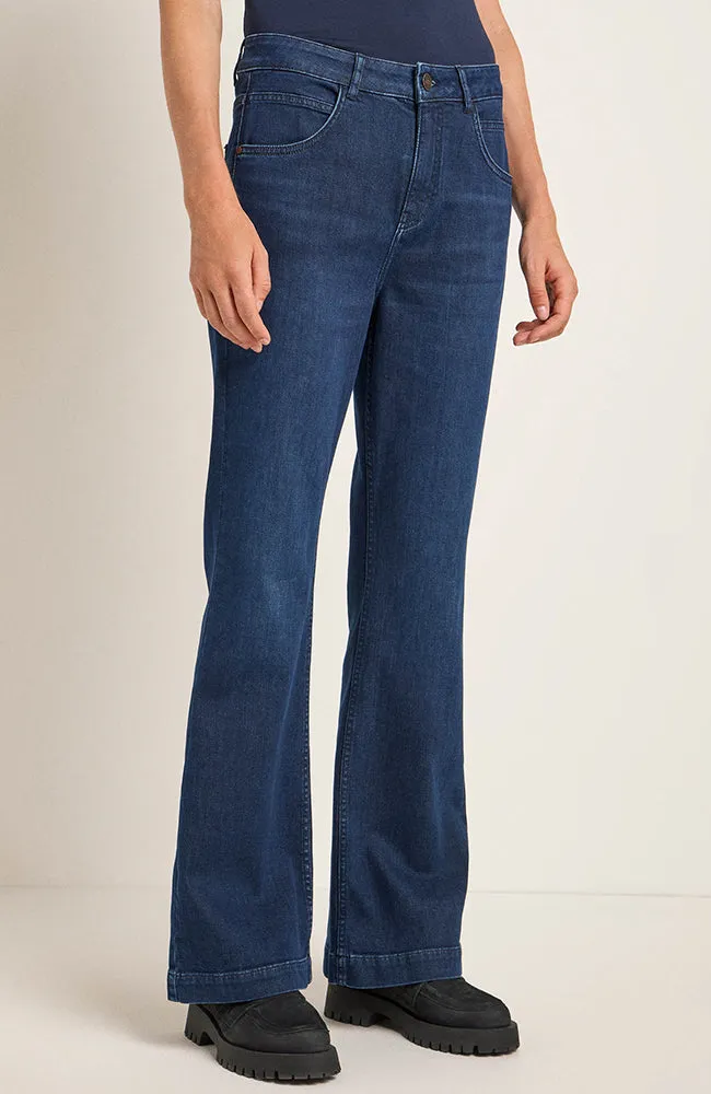 Flared jeans dark blue
