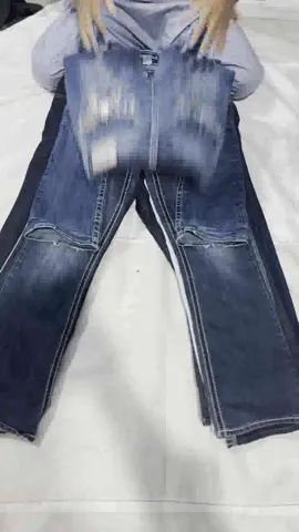 Y2K Women Flared Jeans, 25 Pieces